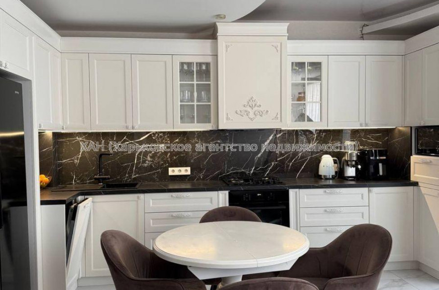 Продам квартиру, Героев Харькова просп. , 2  ком., 63.30 м², евроремонт 