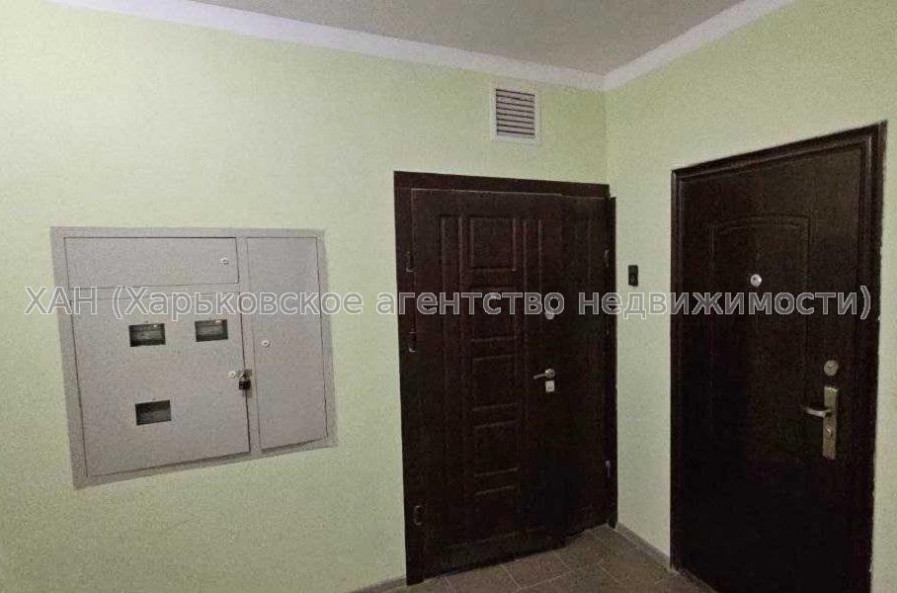 Продам квартиру, Клочковская ул. , 3  ком., 85 м², без внутренних работ 