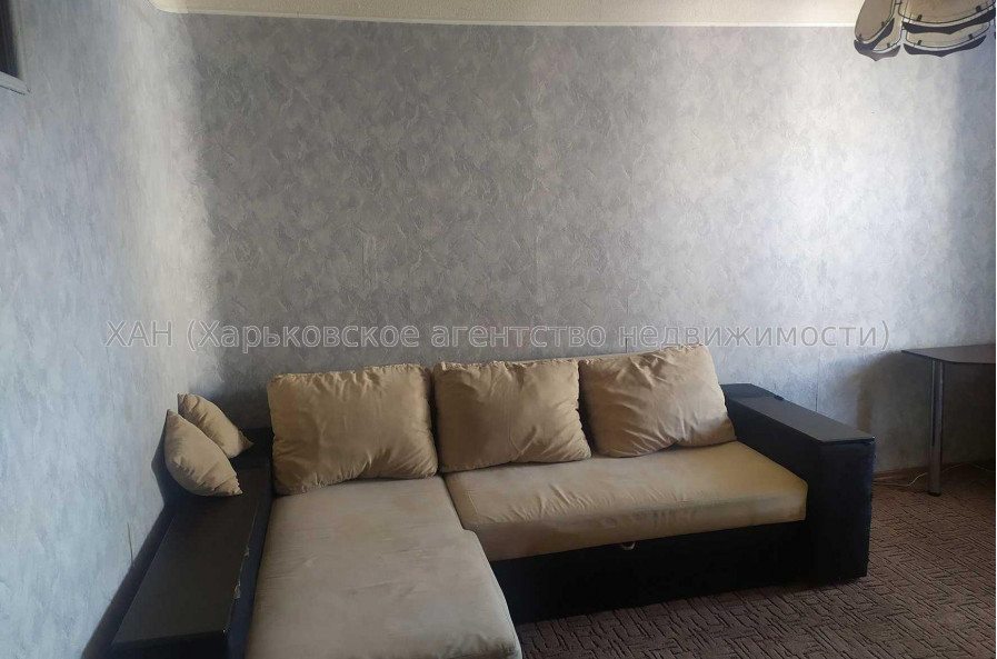 Продам квартиру, Ковтуна ул. , 1 кім., 40 м², косметический ремонт 