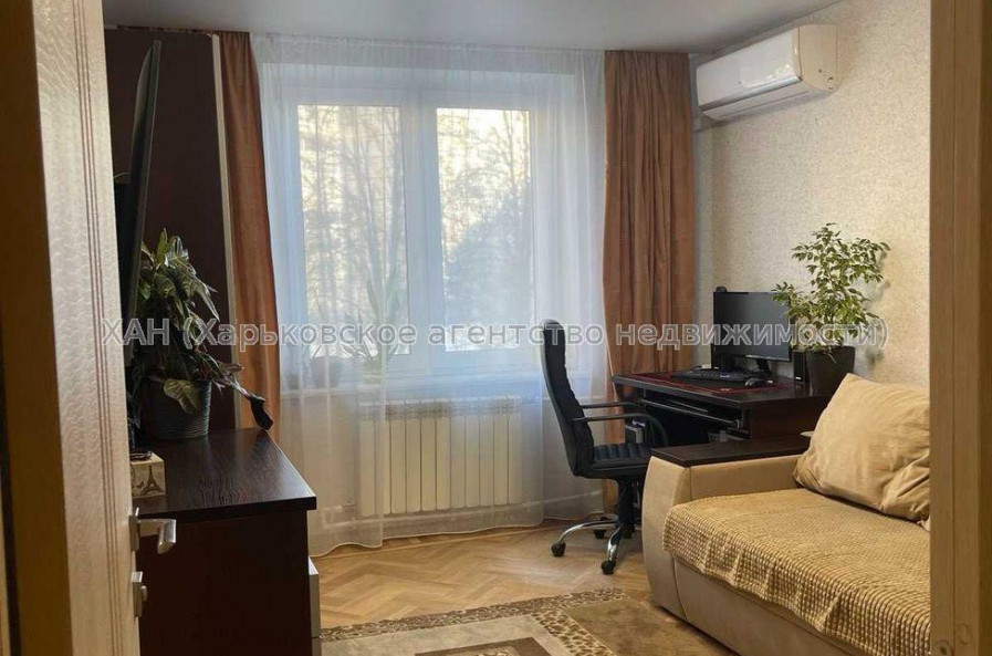 Продам квартиру, Бригады Хартия ул. , 3 кім., 65 м², евроремонт 