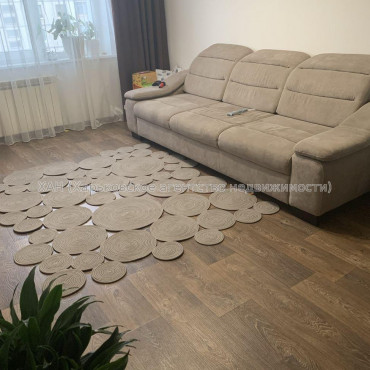 Продам квартиру, Свинаренко Петра ул. , 3  ком., 66 м², евроремонт 