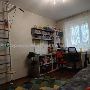 Продам квартиру, Свинаренко Петра ул. , 3  ком., 66 м², евроремонт 