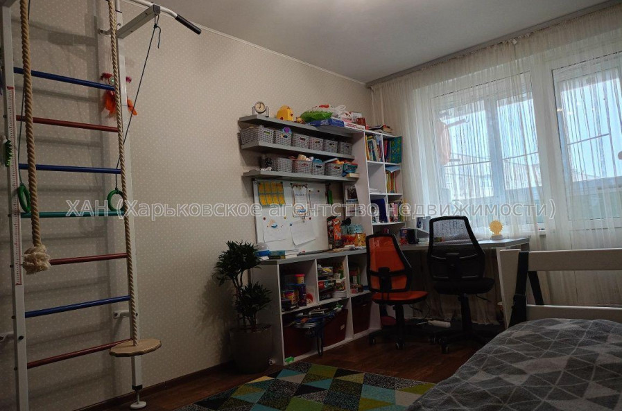 Продам квартиру, Свинаренко Петра ул. , 3  ком., 66 м², евроремонт 