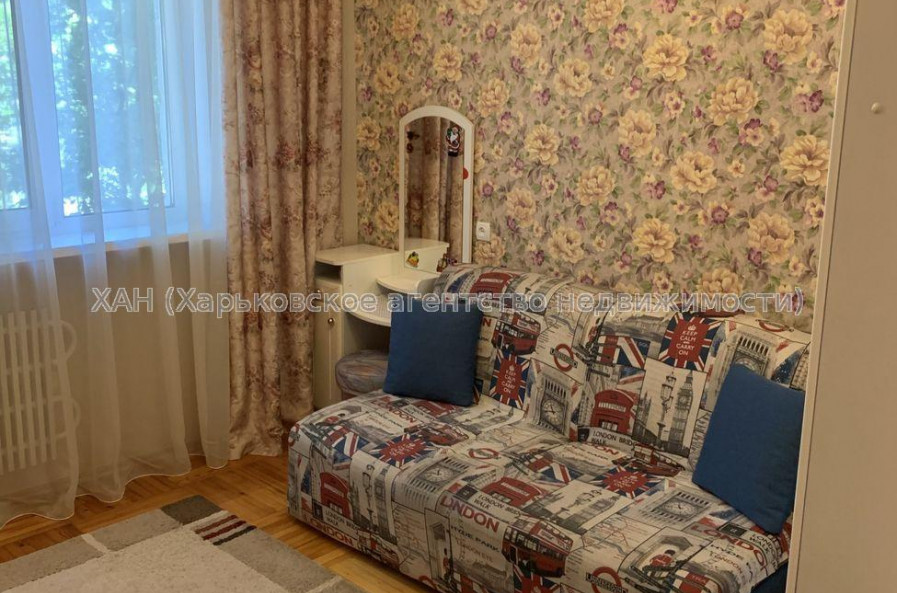 Продам квартиру, Тракторостроителей просп. , 2  ком., 52 м², косметический ремонт 