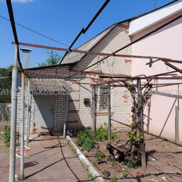 Продам дом, 75 м², 10 сот., косметический ремонт 