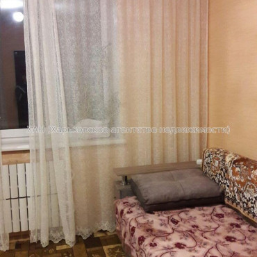 Продам квартиру, Байрона пр-т , 1 кім., 20 м², косметический ремонт 