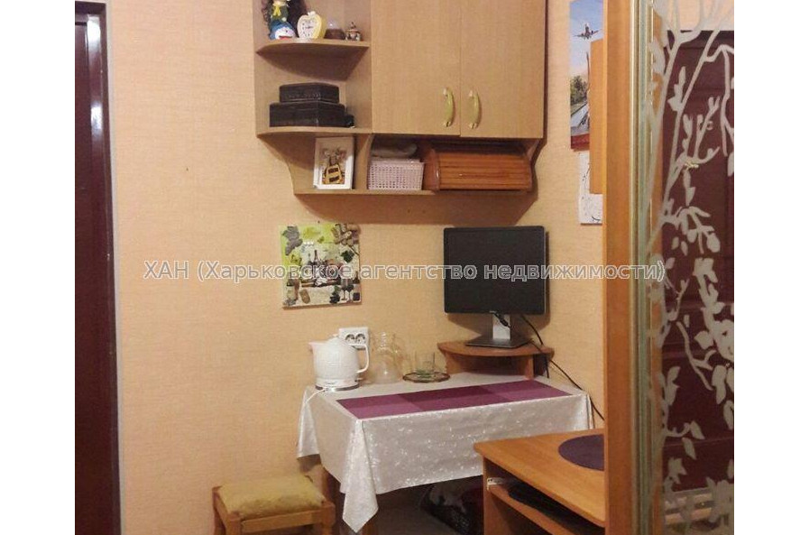 Продам квартиру, Байрона пр-т , 1  ком., 20 м², косметический ремонт 