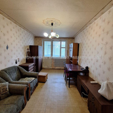 Продам квартиру, Электровозная ул. , 1 кім., 33 м², косметический ремонт 