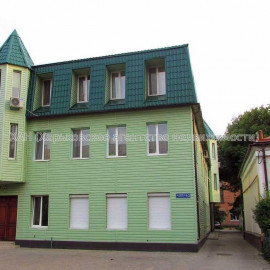 Продам квартиру, Фейербаха ул. , 1  ком., 28.80 м², капитальный ремонт