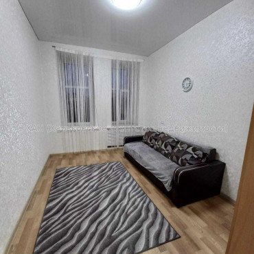 Продам квартиру, Чеботарская ул. , 46 , 1 кім., 30 м², советский ремонт 