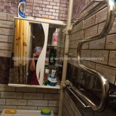 Продам квартиру, Салтовское шоссе , 3  ком., 64 м², косметический ремонт 