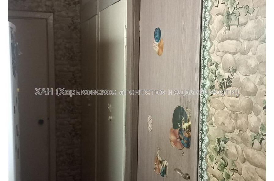 Продам квартиру, Салтовское шоссе , 3  ком., 64 м², косметический ремонт 