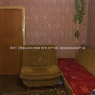 Продам квартиру, Салтовское шоссе , 3  ком., 64 м², косметический ремонт 