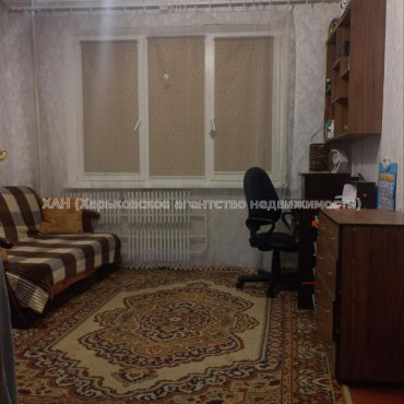 Продам квартиру, Салтовское шоссе , 3  ком., 64 м², косметический ремонт 