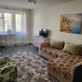 Продам квартиру, Аэрокосмический пр. , 3 кім., 84 м², косметический ремонт