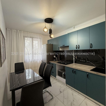 Продам квартиру, 92-й бригады ул. , 2 кім., 56 м², евроремонт  - фото 1 Продам квартиру, 92-й бригады ул. , 2 кім., 56 м², евроремонт