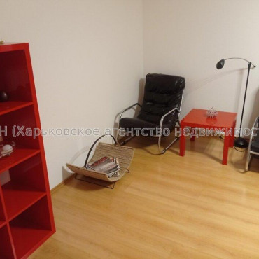 Продам квартиру, Натальи Ужвий ул. , 2  ком., 54.20 м², капитальный ремонт  - фото 3 Продам квартиру, Натальи Ужвий ул. , 2  ком., 54.20 м², капитальный ремонт