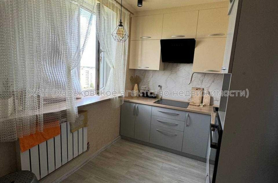 Продам квартиру, Непокоренных ул. , 2  ком., 50.40 м², евроремонт 