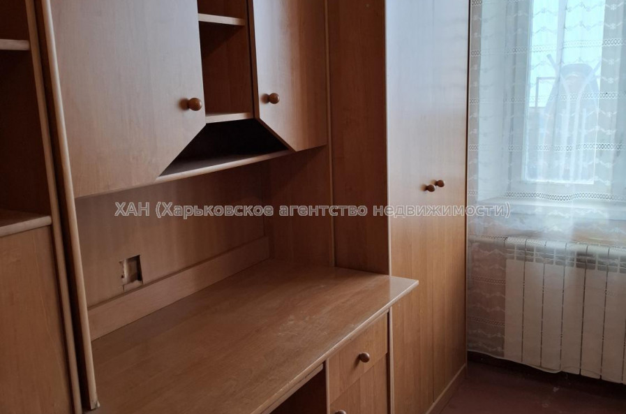 Продам квартиру, Валентиновская ул. , 1  ком., 36 м², советский ремонт 