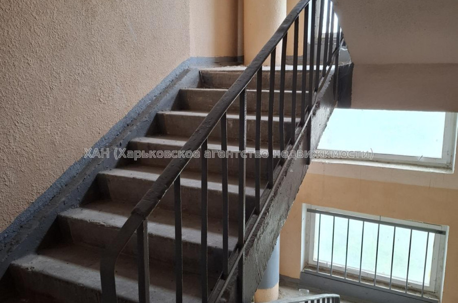 Продам квартиру, Валентиновская ул. , 1  ком., 36 м², советский ремонт 