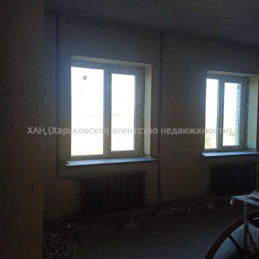 Продам будинок, 745 м², 20 соток, без отделочных работ 