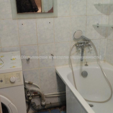 Продам квартиру, Аэрокосмический пр. , 1  ком., 44 м², косметический ремонт 