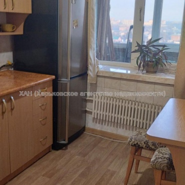 Продам квартиру, Аэрокосмический пр. , 1  ком., 44 м², косметический ремонт 