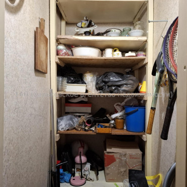 Продам квартиру, Аэрокосмический пр. , 1 кім., 44 м², косметический ремонт 