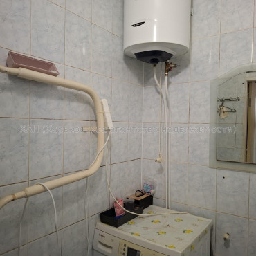 Продам квартиру, Аэрокосмический пр. , 1 кім., 44 м², косметический ремонт 