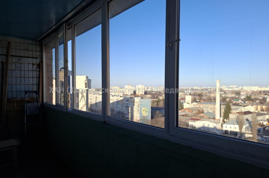 Продам квартиру, Аэрокосмический пр. , 1 кім., 44 м², косметический ремонт 