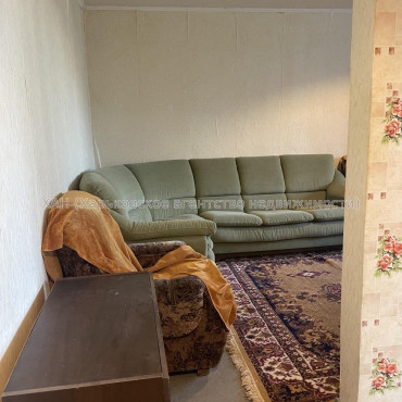 Здам квартиру, Соборности Украины ул. , 1 кім., 32 м², косметический ремонт 