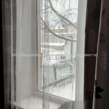 Продам квартиру, Валерия Романовского ул. , 1 кім., 30 м², косметический ремонт 