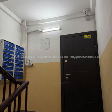 Продам квартиру, Любови Малой  просп. , 1  ком., 17 м², евроремонт 