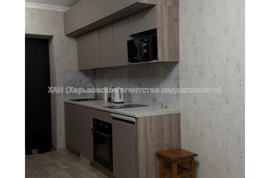 Продам квартиру, Любови Малой  просп. , 1 кім., 17 м², евроремонт 