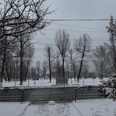 Продам квартиру, Любови Малой  просп. , 1  ком., 17 м², евроремонт 