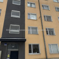 Продам квартиру, Любови Малой  просп. , 1  ком., 17 м², евроремонт 