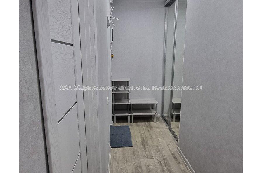 Продам квартиру, Льва Ландау просп. , 1  ком., 42 м², евроремонт 