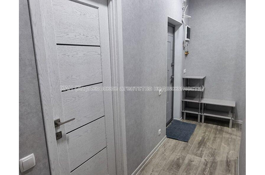 Продам квартиру, Льва Ландау просп. , 1  ком., 42 м², евроремонт 