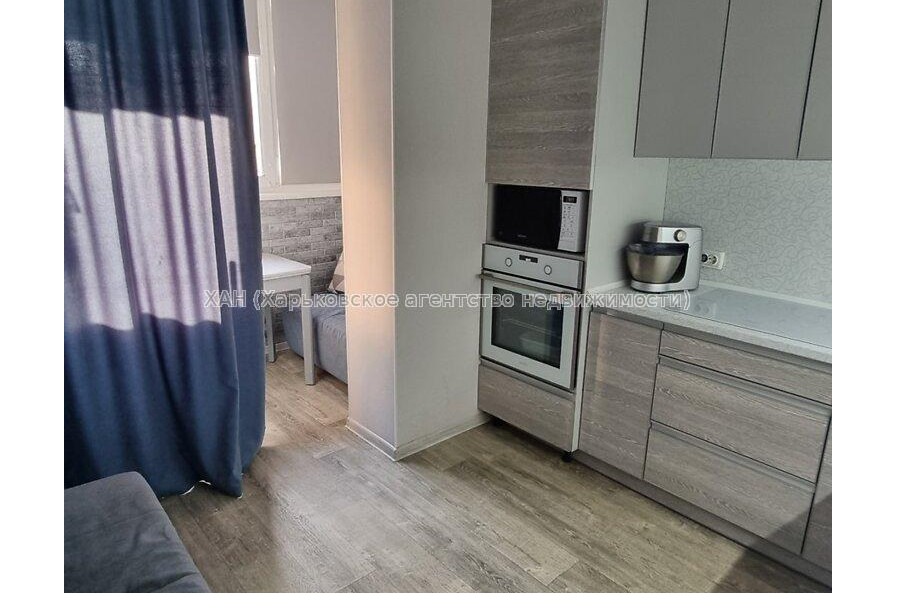 Продам квартиру, Льва Ландау просп. , 1  ком., 42 м², евроремонт 