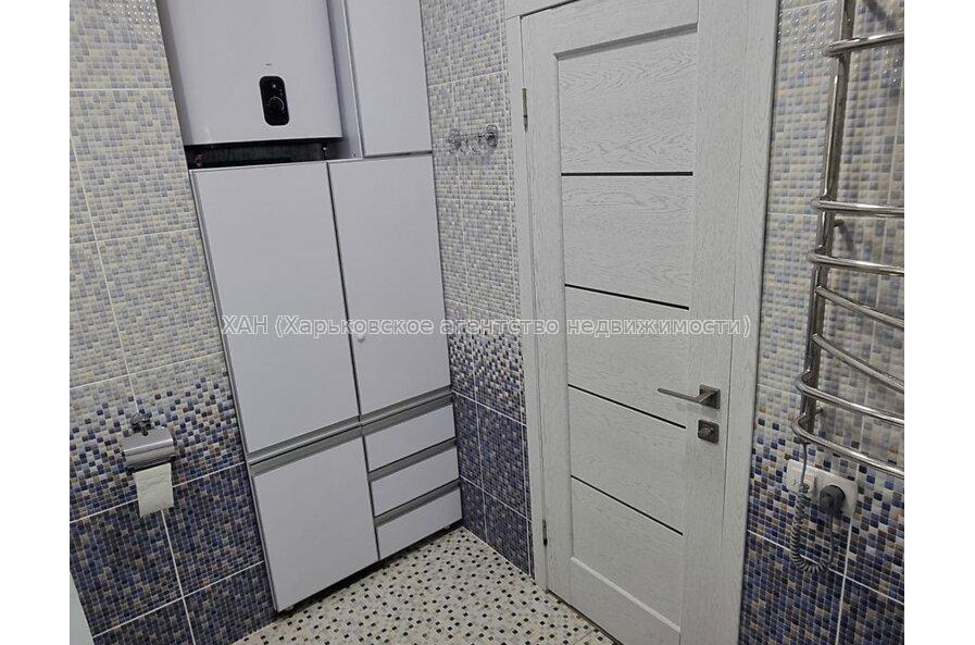 Продам квартиру, Льва Ландау просп. , 1  ком., 42 м², евроремонт 