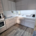 Продам квартиру, Льва Ландау просп. , 1  ком., 42 м², евроремонт 