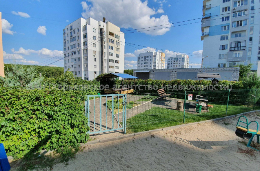 Продам квартиру, Победы просп. , 2  ком., 39 м², косметический ремонт 