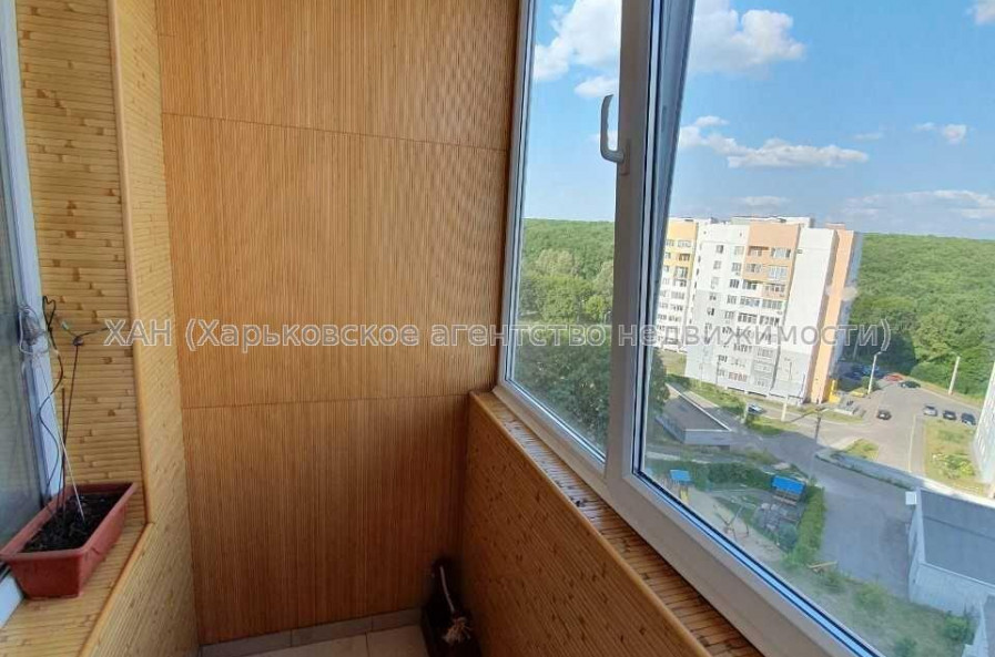 Продам квартиру, Победы просп. , 2 кім., 39 м², косметический ремонт 