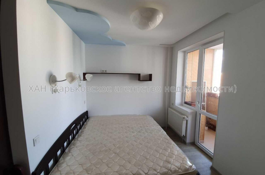 Продам квартиру, Победы просп. , 2  ком., 39 м², косметический ремонт 