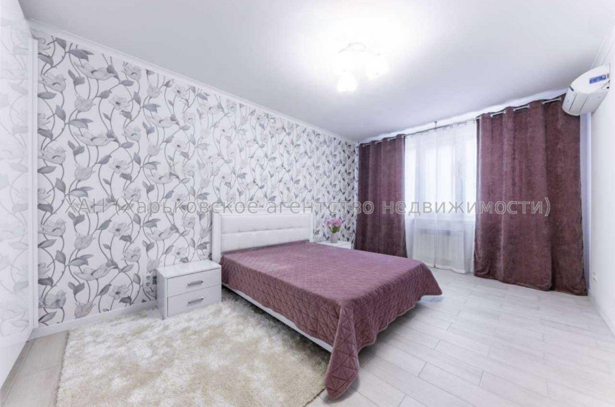 Продам квартиру, Соборности Украины ул. , 4 кім., 141 м², евроремонт 