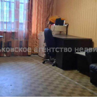 Продам квартиру, Победы просп. , 3 кім., 66.40 м², советский ремонт  - фото 3 Продам квартиру, Победы просп. , 3 кім., 66.40 м², советский ремонт