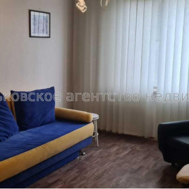 Продам квартиру, Победы просп. , 3 кім., 66.40 м², советский ремонт  - фото 1 Продам квартиру, Победы просп. , 3 кім., 66.40 м², советский ремонт