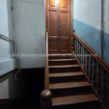 Продам квартиру, Столярный пер. , 5  ком., 76.40 м², косметический ремонт 