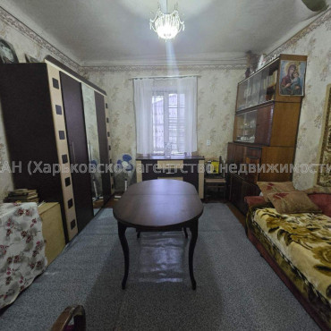 Продам квартиру, Столярный пер. , 5  ком., 76.40 м², косметический ремонт 