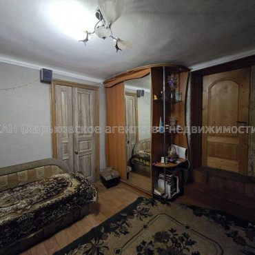 Продам квартиру, Столярный пер. , 5  ком., 76.40 м², косметический ремонт 